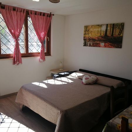 La Casa Del Borgo-Intero Appartamento Латина Экстерьер фото