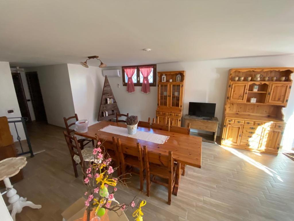 La Casa Del Borgo-Intero Appartamento Латина Экстерьер фото